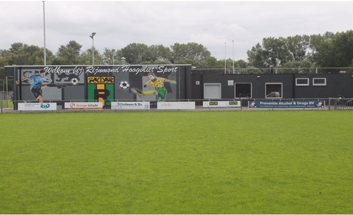 EEN HEUS STADION  BIJ RIJNMOND HOOGVLIET SPORT  IN DE MAAK!